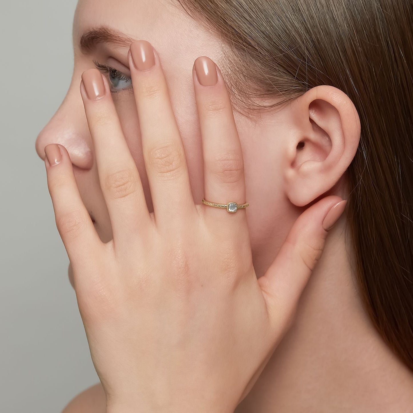 Minimalist Labradorite Ring