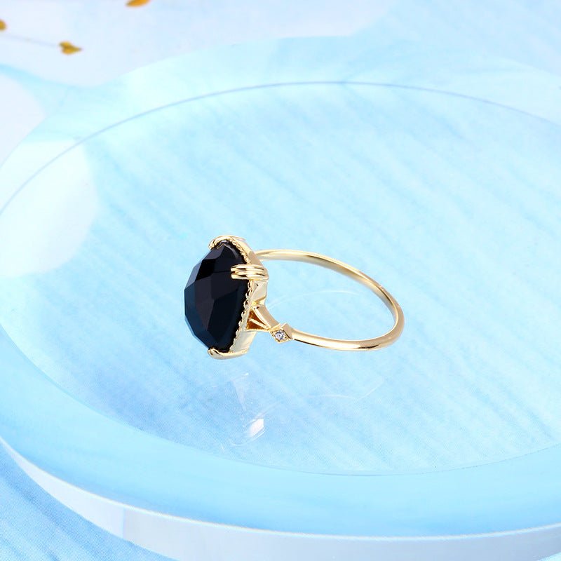 Minimalist Rectangular Onyx Ring - Crystally