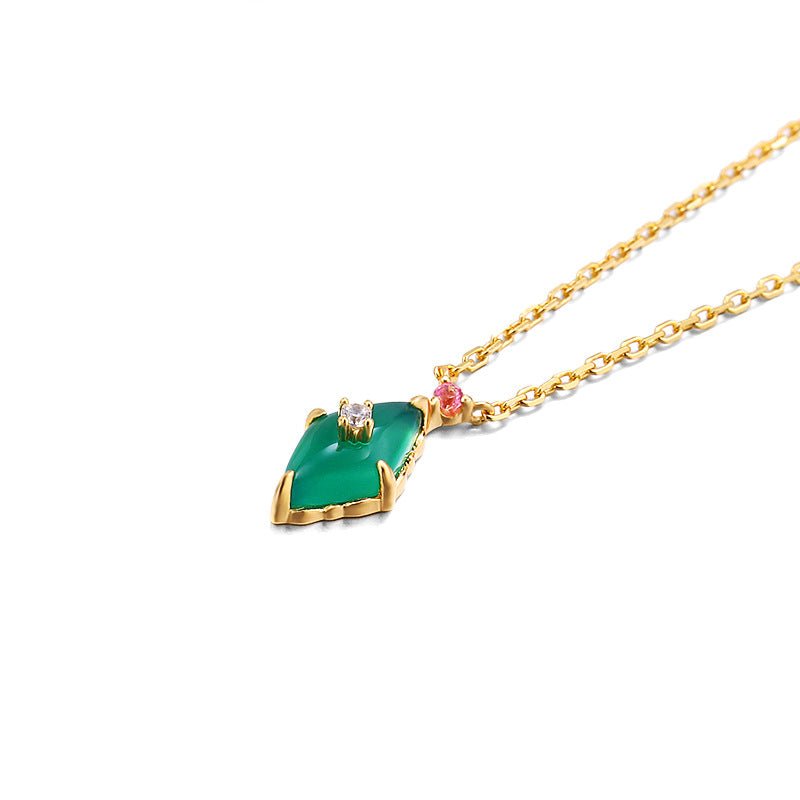 Vintage Chrysoprase Necklace - Crystally